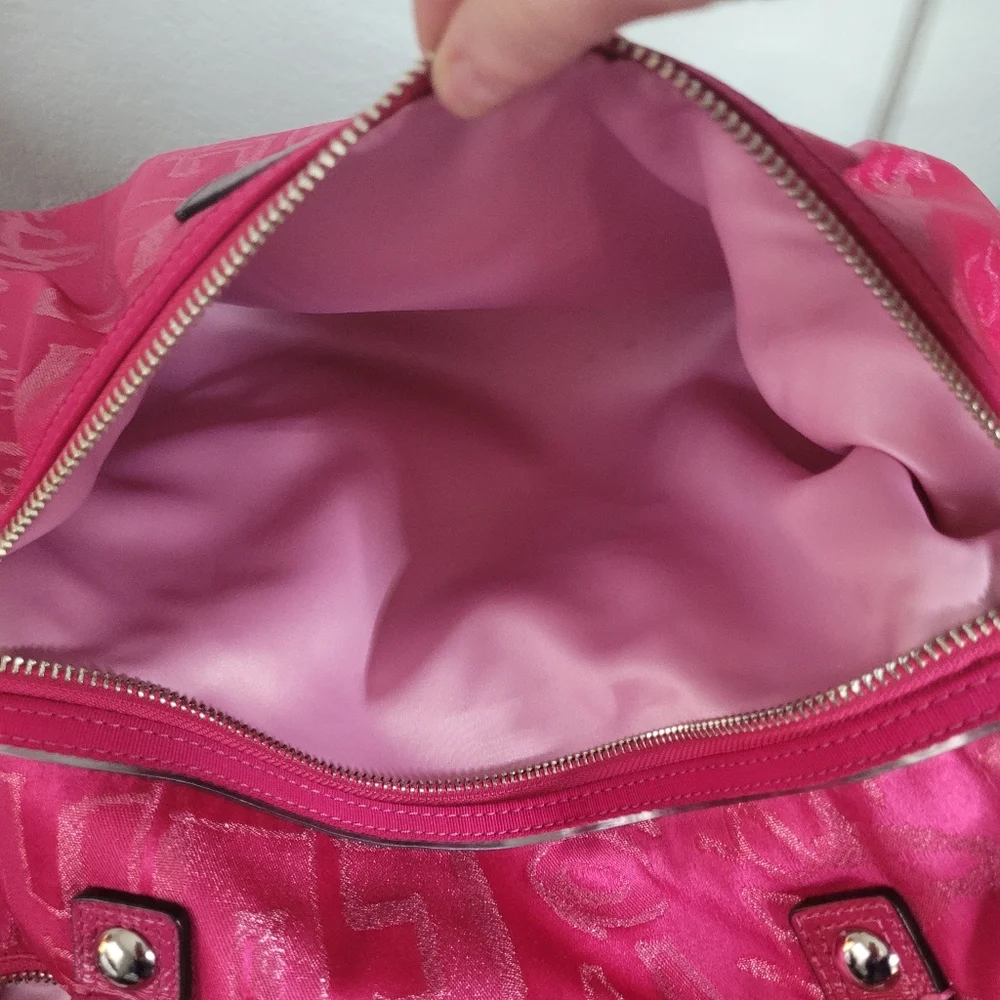 Coach Poppy Graffiti Scribble Shoulder Bag - Picture 14 of 15